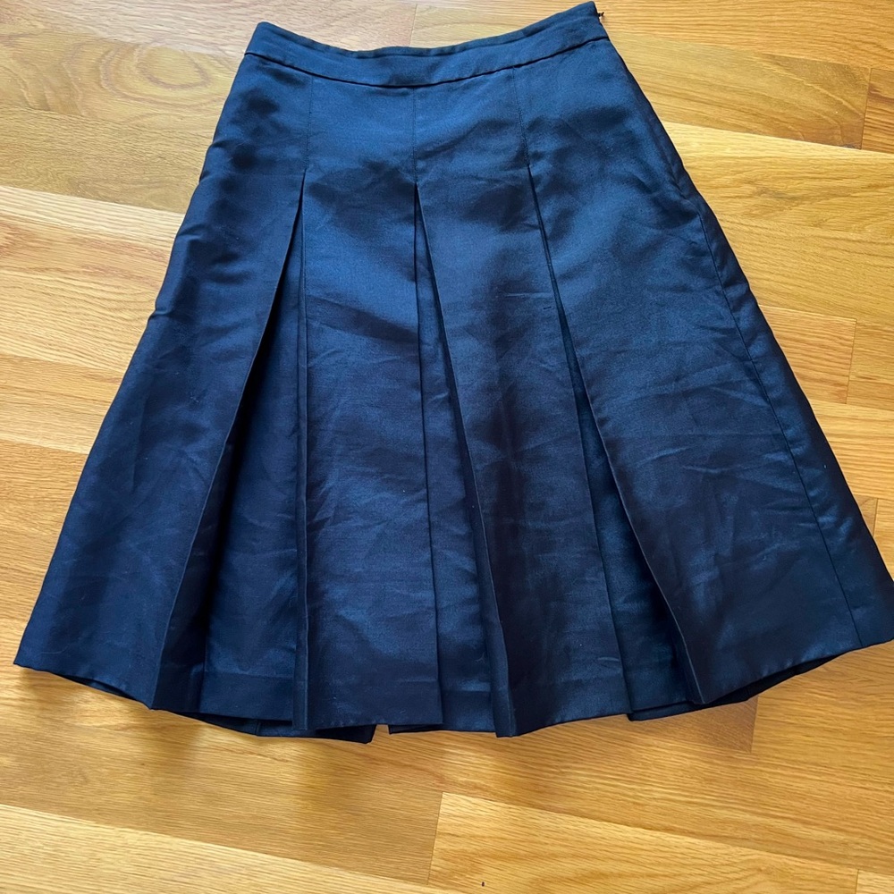 Halogen Skirt